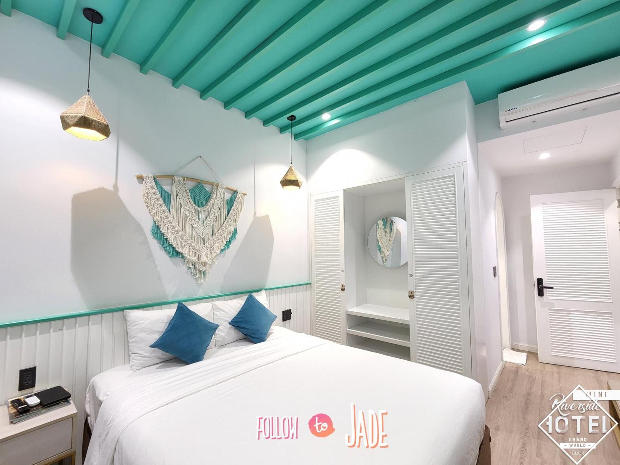 Riverside Mini Hotel Grand World 두옹 동 외부 사진
